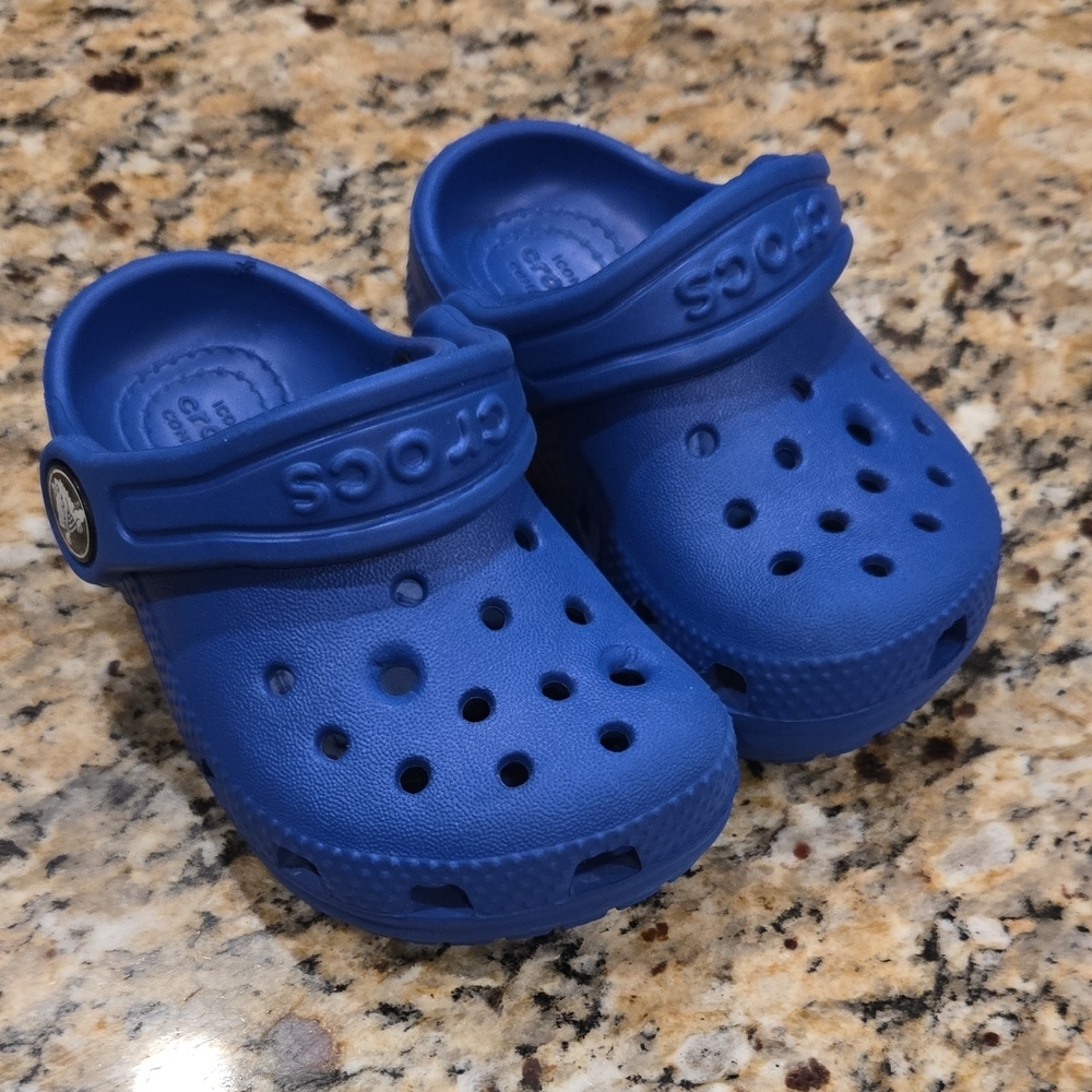 CROCS Kids Vibrant Blue Shoes